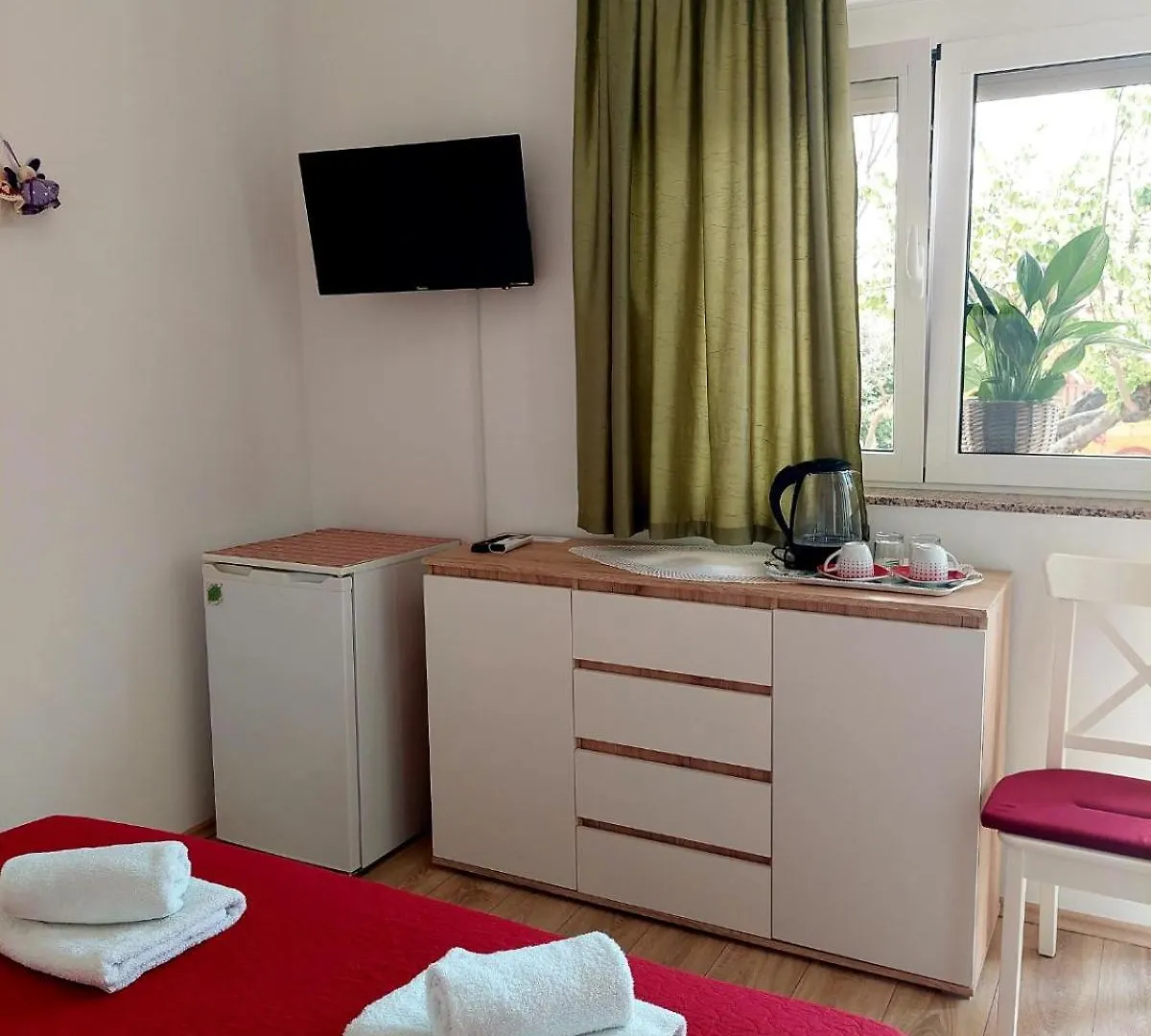 Rooms Hodanic Krk Town