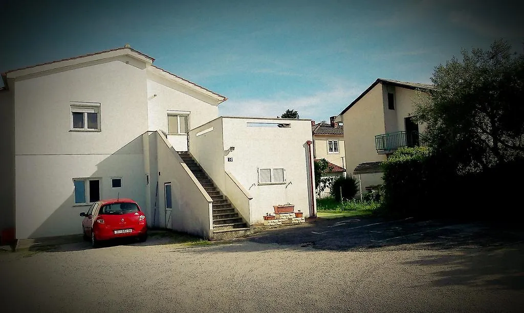 Rooms Hodanic Krk Town 3*,