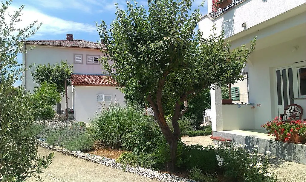 Pensjonat Rooms Hodanić Krk Town
